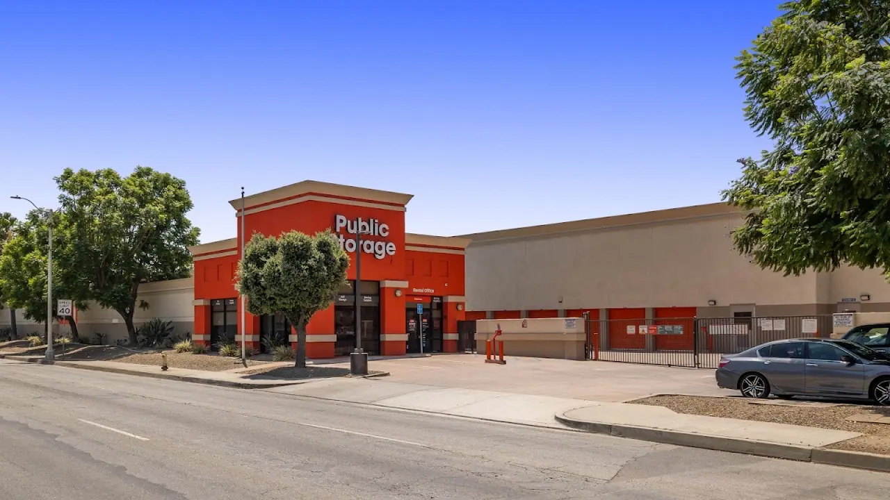 Public Storage, RV storage in Pico Rivera