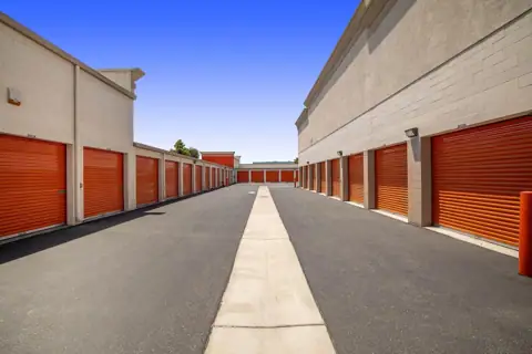 Public Storage photo 2