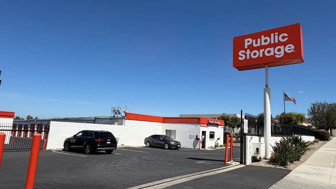 Public Storage, RV storage in Simi Valley