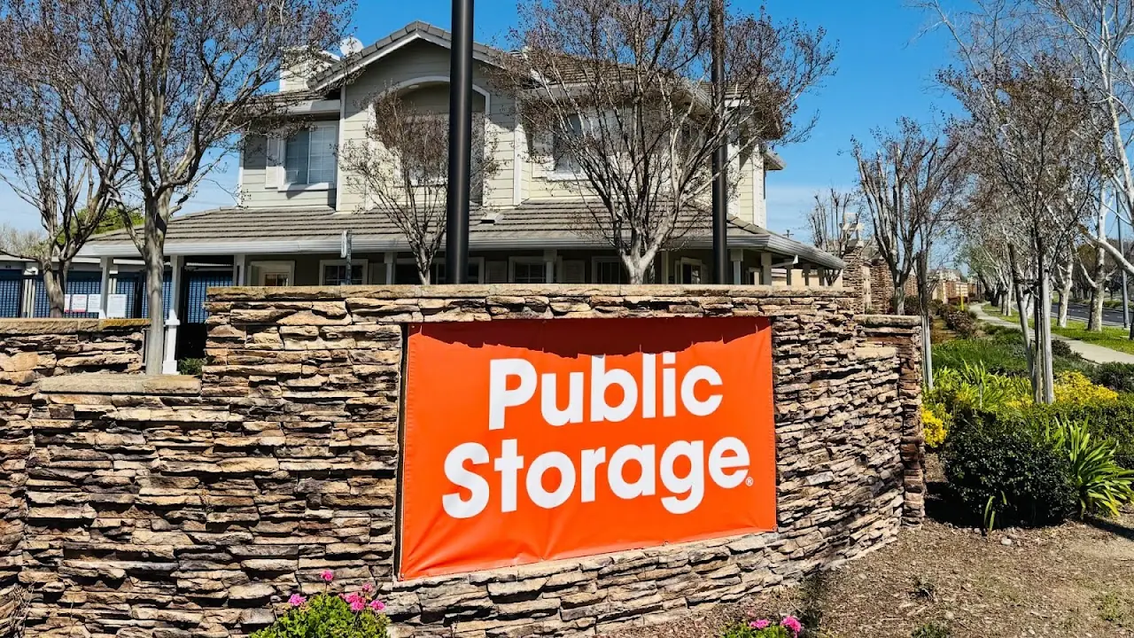 Public Storage, RV storage in Pleasanton