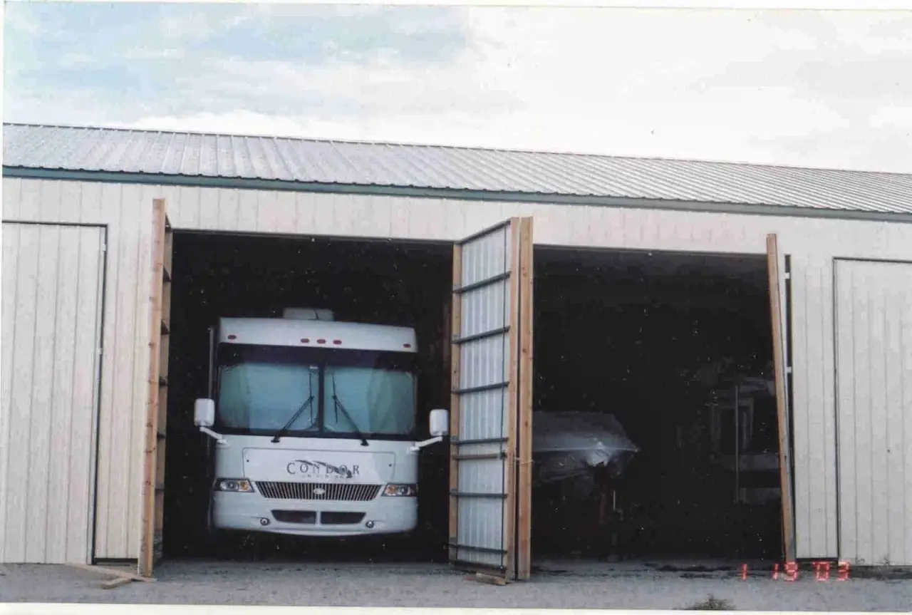 I-76 R V & Boat Inside Storage LLC, RV storage in Keenesburg