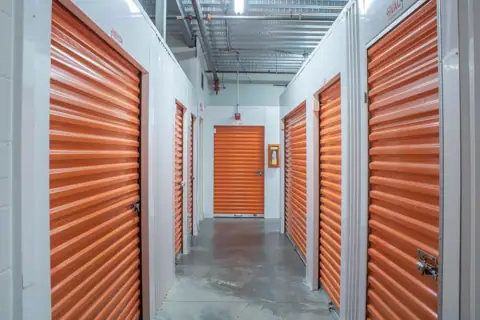Public Storage photo 3