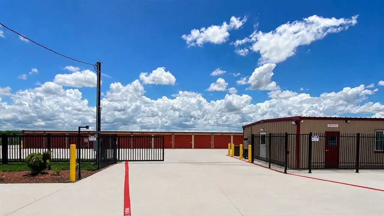 Storage King USA, RV storage in Rosharon
