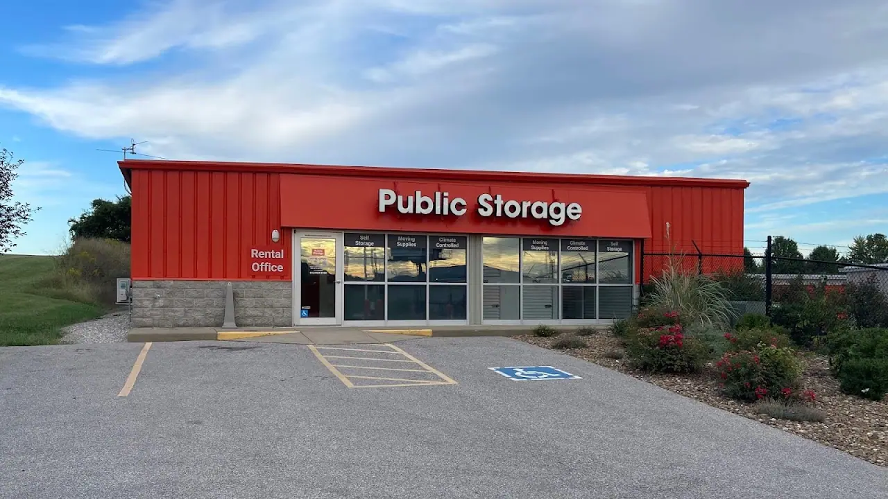 Public Storage, RV storage in Newburgh