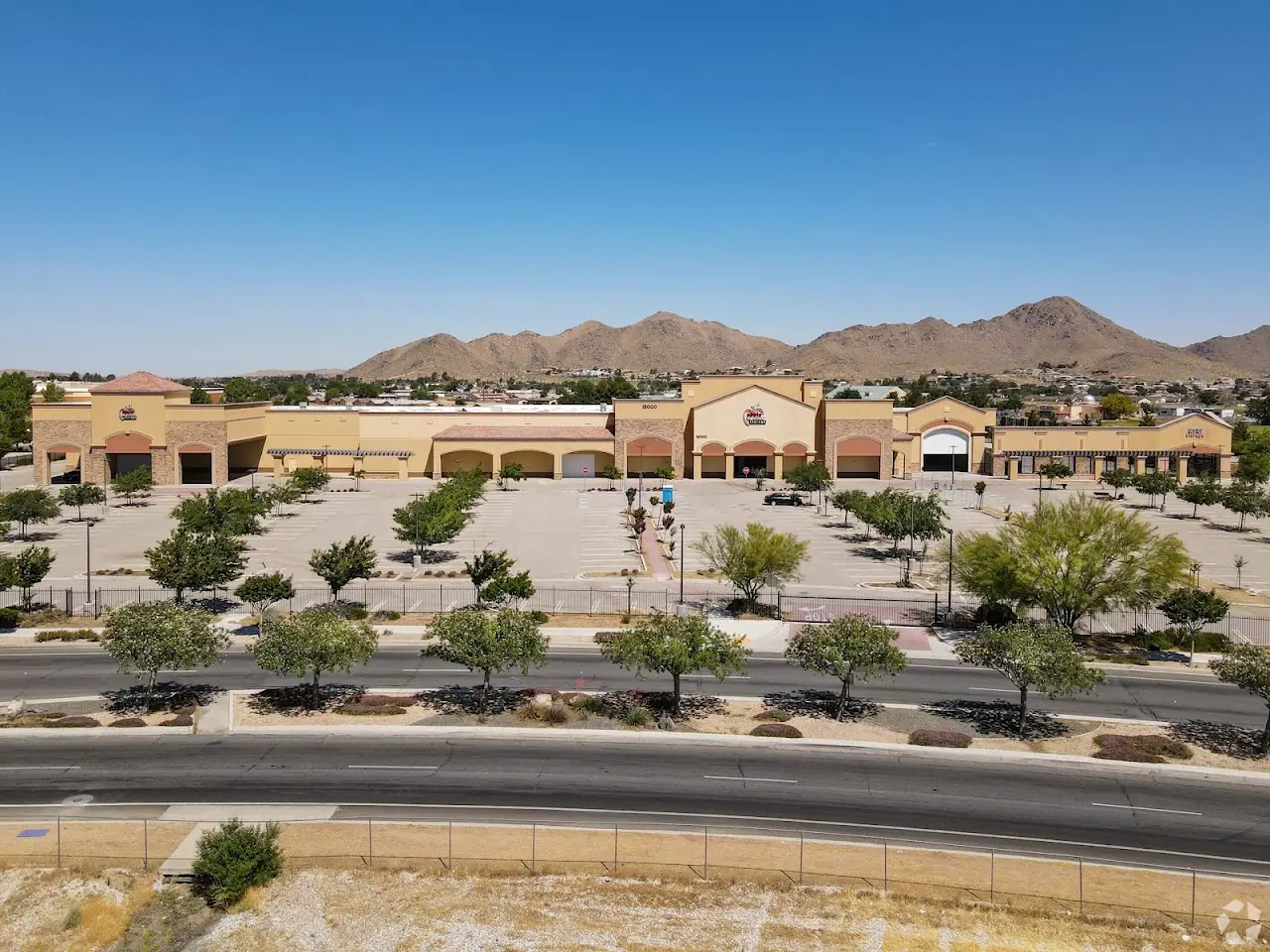 Apple RV & Boat Storage, RV storage in Apple Valley