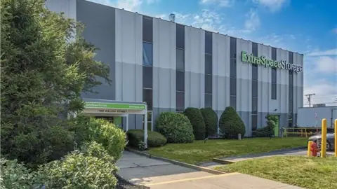 Extra Space Storage in Waltham, MA