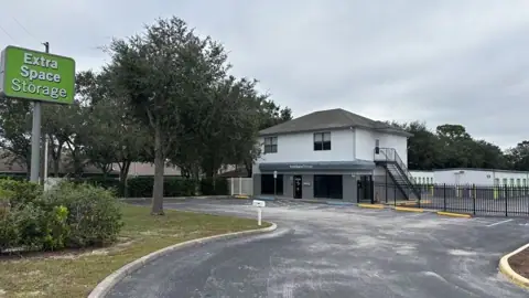 Extra Space Storage in Spring Hill, FL