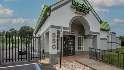 Extra Space Storage in Winston-Salem, NC