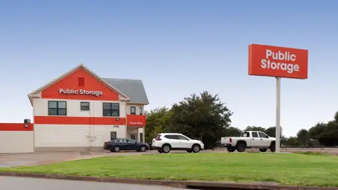 Public Storage photo 2