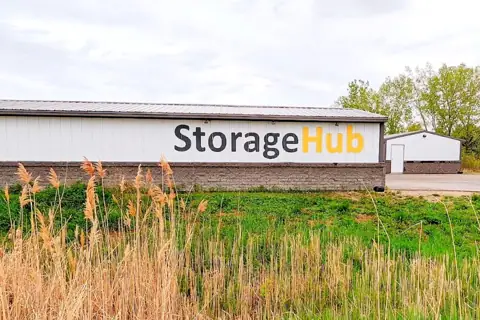 Storage Hub photo 2