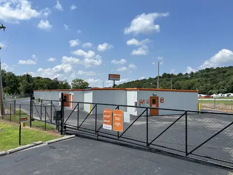 Mini Mall Storage - Greeneville photo 2