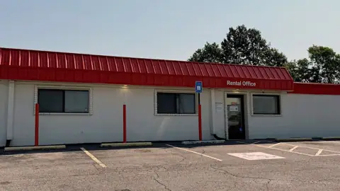 Public Storage photo 2