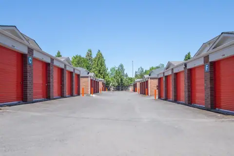 Public Storage photo 2