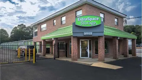 Extra Space Storage in Stone Mountain, GA