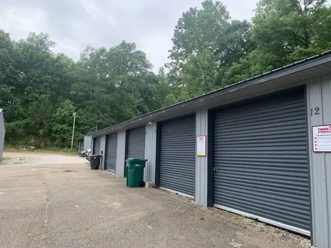 Tupelo Lock Storage photo 2