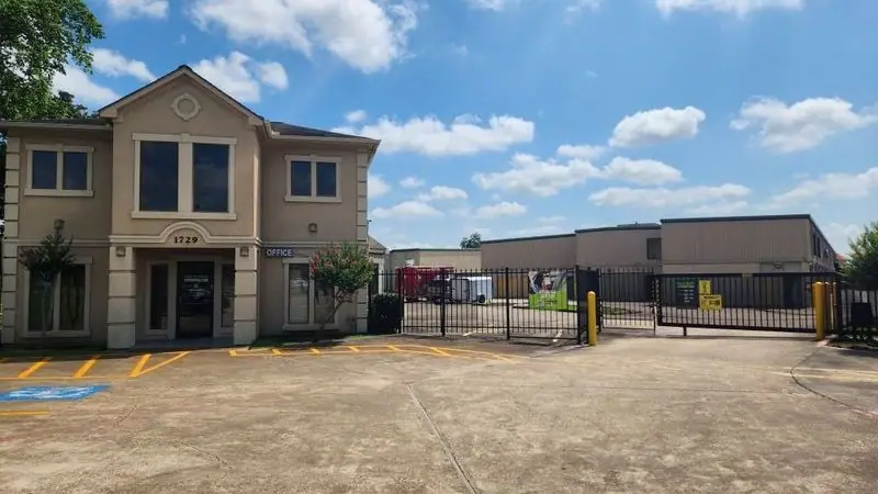 Extra Space Storage, RV storage in Pearland
