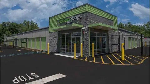 Extra Space Storage in Warrington, PA
