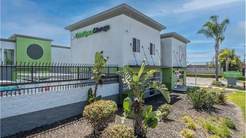 Extra Space Storage, RV storage in Gardena