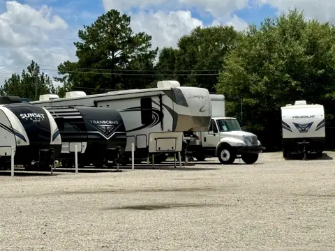 Snow Road Self Storage South photo 3