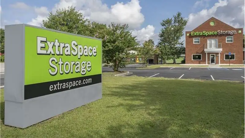 Extra Space Storage, RV storage in Savannah