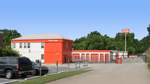 Public Storage photo 2