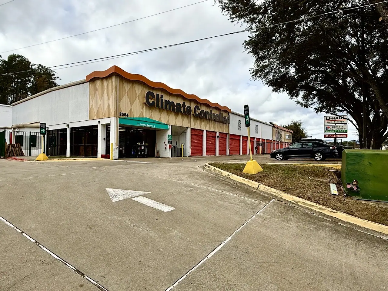 Self-Storage at U-Haul, RV storage in Tallahassee