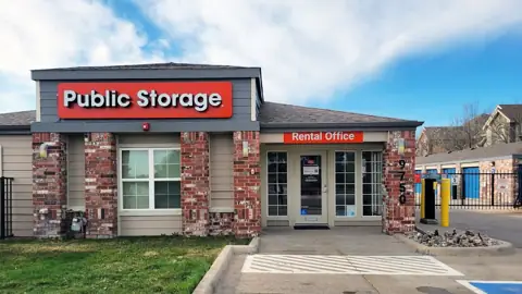 Public Storage photo 2