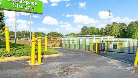 Extra Space Storage in Norcross, GA