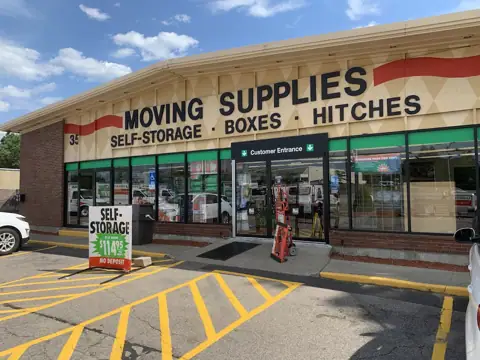 Self-Storage at U-Haul in Taunton, MA