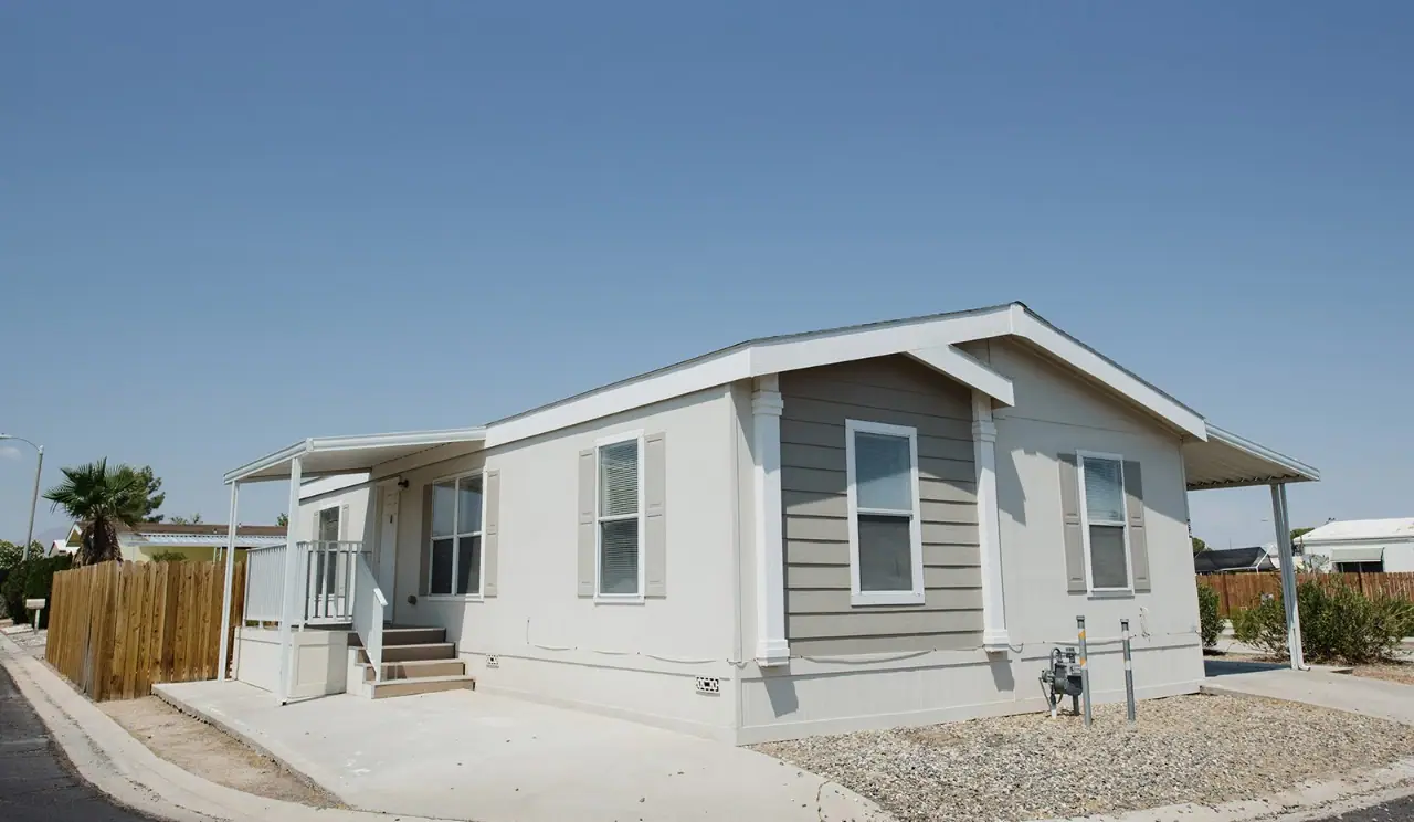 Santiago Ridgecrest Estates, RV storage in Ridgecrest