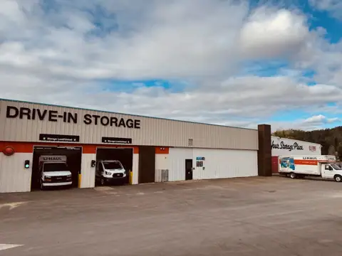 Self-Storage at U-Haul in Grants Pass, OR