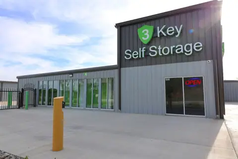 3 Key Self Storage photo 2
