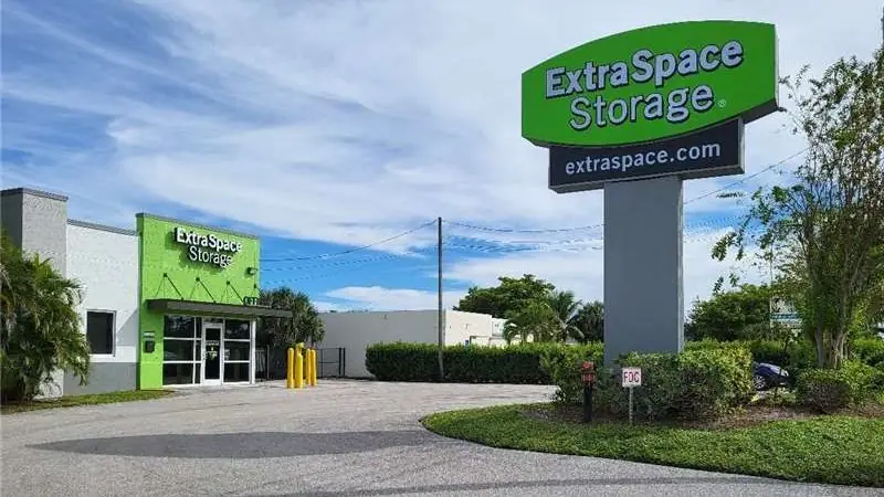Extra Space Storage, RV storage in West Palm Beach