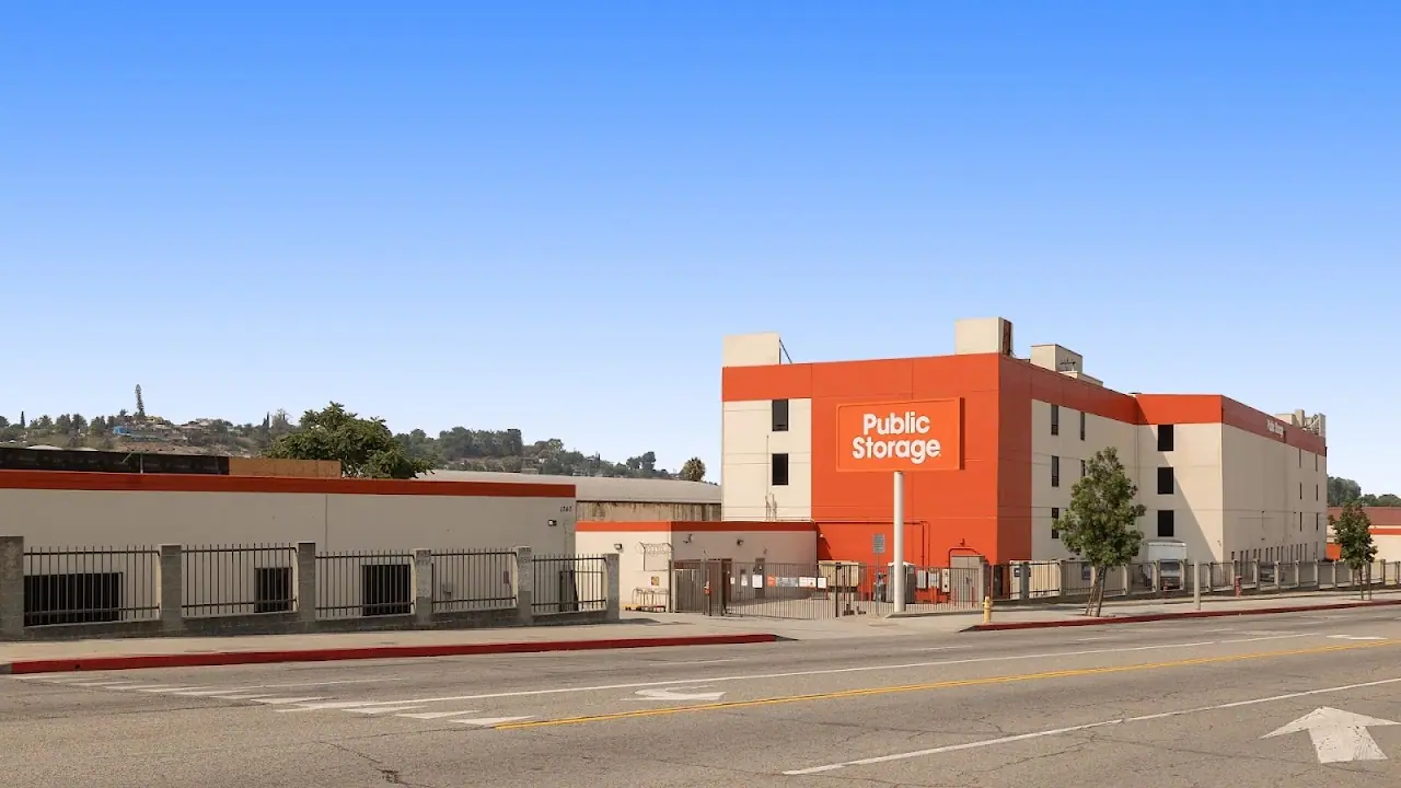 Public Storage, RV storage in Los Angeles