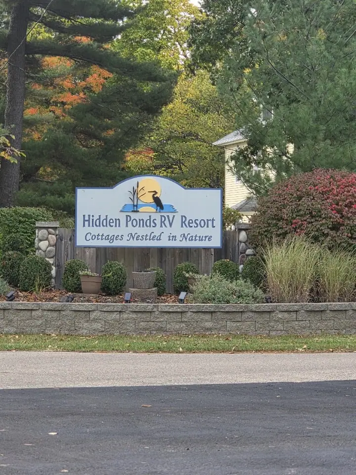 Hidden Ponds RV Resort, RV storage in South Haven