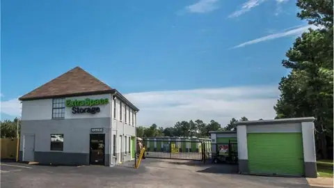 Extra Space Storage in Cordova, TN