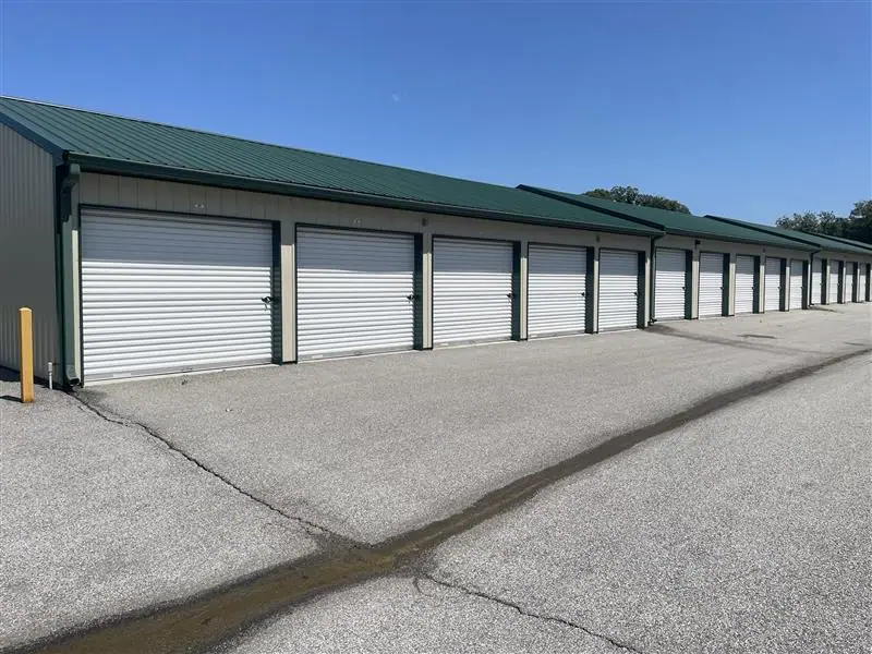 Mini Mall Storage - Cedar Lake, RV storage in Cedar Lake