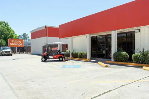 Public Storage photo 2
