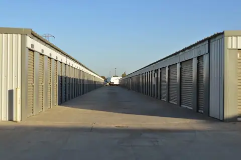 Pacific Storage photo 2