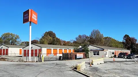 Public Storage photo 2
