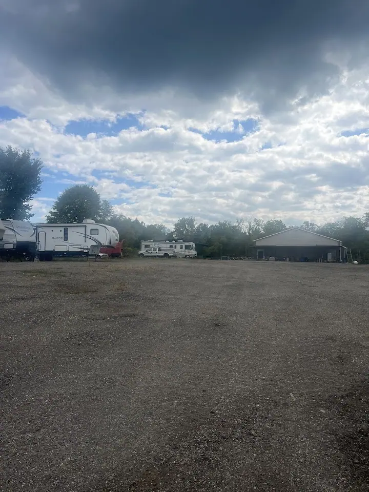 224 Storage, RV storage in Canfield