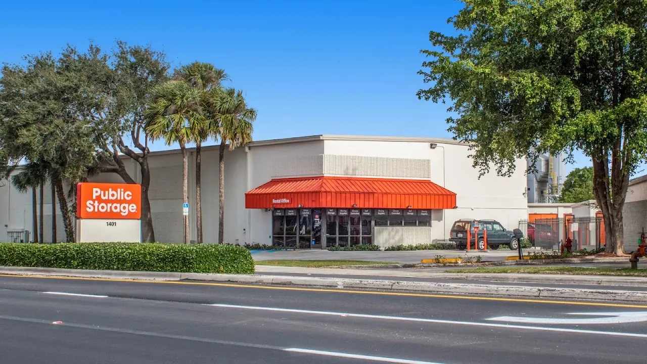 Public Storage, RV storage in Stuart