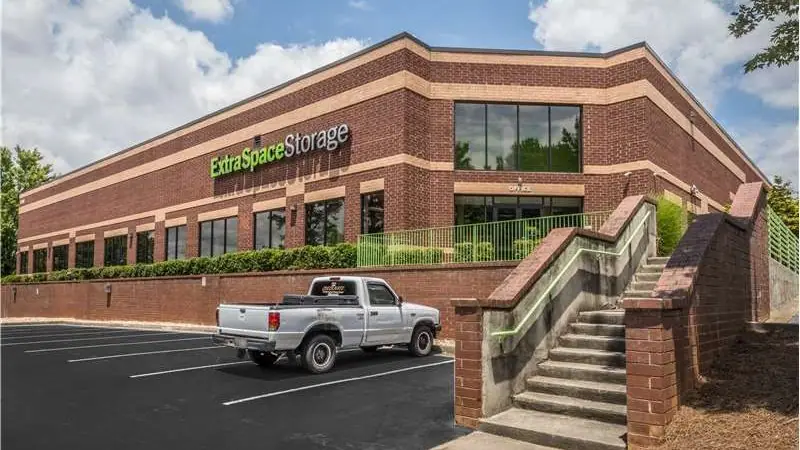 Extra Space Storage, RV storage in Alpharetta