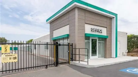 Extra Space Storage in Irvine, CA