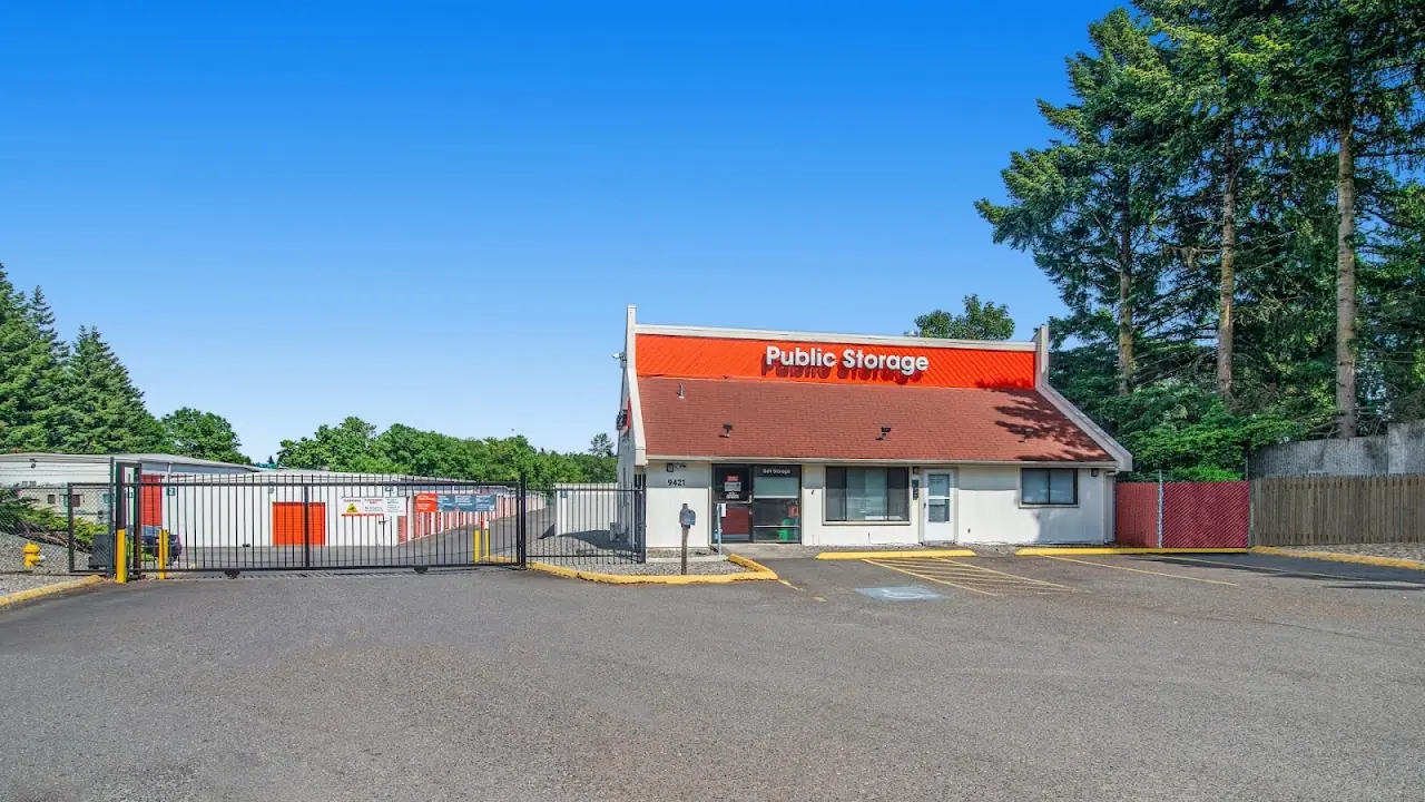 Public Storage, RV storage in Vancouver