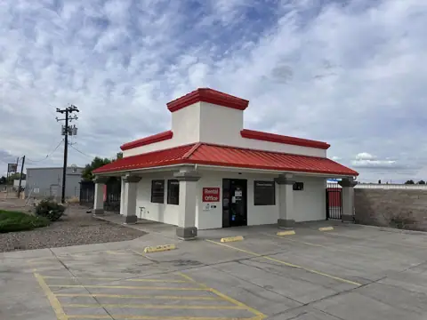 Public Storage photo 2