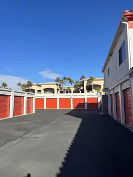 Public Storage photo 2