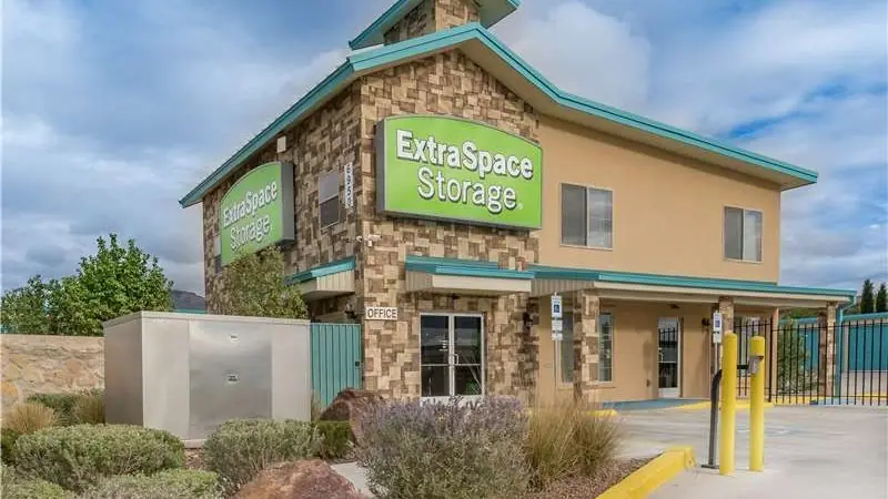 Extra Space Storage, RV storage in El Paso