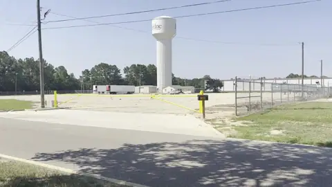 Picayune Park-It & Store-It 24/7 secure RV parking, vehicle & boat storage photo 2