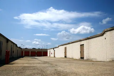 Public Storage photo 2